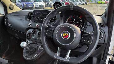 SPOTICAR Abarth 595 1.4 T-jet Euro 6 3dr Used Car - City Car Petrol White - Nuneaton - 1200571331_3