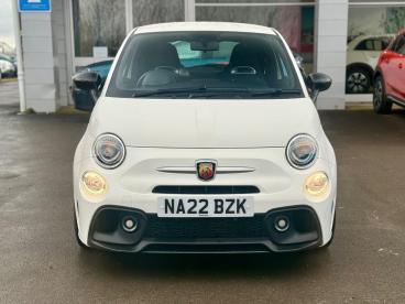 SPOTICAR Abarth 595 1.4 T-jet F595 Pista Euro 6 3dr Used Car - City Car Petrol White - Chippenham - 1200572031_2