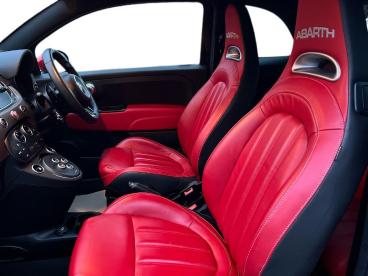 SPOTICAR Abarth 595 1.4 T-jet Turismo 70th Auto Euro 6 3dr Used Car - City Car Petrol Black - Colchester - 1200573343_2