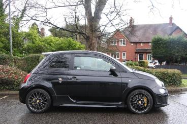 SPOTICAR Abarth 595 1.4 T-jet Competizione 70th Euro 6 3dr Used Car - City Car Petrol Black - Lichfield - 1200577856_5