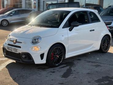 SPOTICAR Abarth 595 1.4 T-jet Competizione Euro 6 3dr Used Car - City Car Petrol White - Chippenham - 1200577911_3