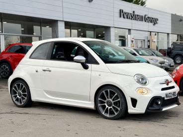 SPOTICAR Abarth 595 1.4 T-jet Turismo Euro 6 3dr Used Car - City Car Petrol White - Chippenham - 1200577937_1