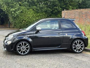 SPOTICAR Abarth 595 1.4 T-jet Turismo 70th Euro 6 3dr Used Car - City Car Petrol Black - Hemel Hempstead - 1200613188_4
