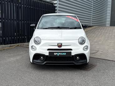 SPOTICAR Abarth 595 1.4 T-jet F595 Pista Euro 6 3dr Used Car - City Car Petrol White - Swindon - 1200614035_3