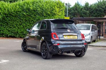 SPOTICAR Abarth 595 1.4 T-jet F595 Pista Euro 6 3dr Used Car - City Car Petrol Black - Hinckley - 1200623914_3