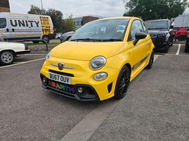 SPOTICAR Abarth 595 1.4 T-jet Euro 6 3dr Used Car - City Car Petrol Yellow - Cheltenham - 1200636655_3