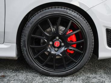 SPOTICAR Abarth 595c 1.4 T-jet F595 Pista Cabrio Euro 6 2dr Used Car - Convertible Petrol Grey - Nuneaton - 1200573509_5