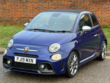 SPOTICAR Abarth 595c 1.4 T-jet Turismo 70th Cabrio Euro 6 2dr Used Car - Convertible Petrol Blue - Hemel Hempstead - 1200577489_4