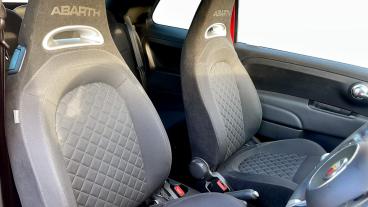 SPOTICAR Abarth 595c 1.4 T-jet Cabrio Euro 6 2dr Used Car - Convertible Petrol Red - Canterbury - 1200591448_5