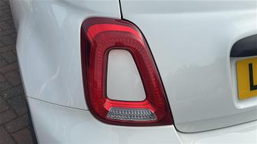 SPOTICAR Abarth 595c 1.4 T-jet 70th Cabrio Euro 6 2dr Used Car - Convertible Petrol White - Leicester - 1200611395_5