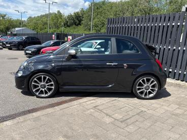 SPOTICAR Abarth 595c 1.4 T-jet Turismo 70th Cabrio Euro 6 2dr Used Car - Convertible Petrol Black - Swindon - 1200614036_5