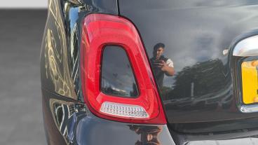 SPOTICAR Abarth 595c 1.4 T-jet Turismo Cabrio Euro 6 2dr Used Car - Convertible Petrol Black - Leicester - 1200637172_5