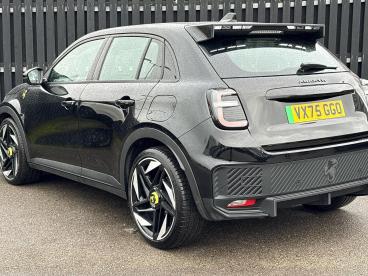 SPOTICAR Abarth 600e 54kwh Auto 5dr Used Car - Suv Electric Black - Swindon - 1200592118_4