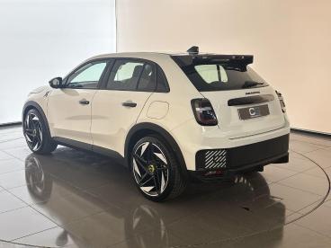 SPOTICAR Abarth 600e 54kwh Auto 5dr Used Car - Suv Electric White - Croxdale - 1200603606_4