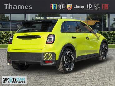 SPOTICAR Abarth 600e 54kwh Turismo Auto 5dr Used Car - Suv Electric Green - Slough - 1200617230_3