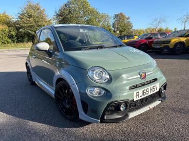 SPOTICAR Abarth 695 1.4 T-jet 70th Euro 6 3dr Used Car - City Car Petrol Green - Kidlington - 1200549067_1