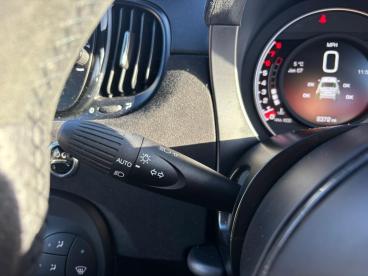 SPOTICAR Abarth 695 1.4 T-jet 75th Anniversario Euro 6 3dr Used Car - City Car Petrol Black - Hemel Hempstead - 1200555606_2