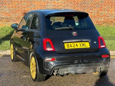 SPOTICAR Abarth 695 1.4 T-jet 75th Anniversario Euro 6 3dr Used Car - City Car Petrol Black - Hemel Hempstead - 1200555606_5