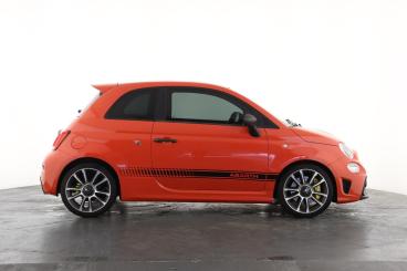 SPOTICAR Abarth 695 1.4 T-jet Turismo Auto Euro 6 3dr Used Car - City Car Petrol Orange - Epsom - 1200574419_5