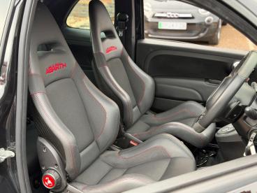 SPOTICAR Abarth 695 1.4 T-jet Competizione Auto Euro 6 3dr Used Car - City Car Petrol Black - Warwick - 1200592744_3