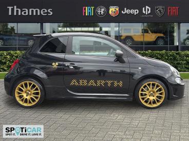 SPOTICAR Abarth 695 1.4 T-jet 75th Anniversario Euro 6 3dr Used Car - City Car Petrol Black - Slough - 1200604162_2