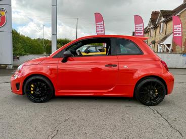 SPOTICAR Abarth 695 1.4 T-jet Auto Euro 6 3dr Used Car - City Car Petrol Orange - Chippenham - 1200606424_5