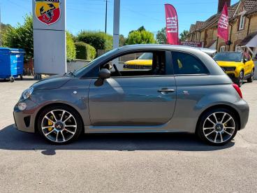 SPOTICAR Abarth 695 1.4 T-jet Turismo Auto Euro 6 3dr Used Car - City Car Petrol Grey - Chippenham - 1200613755_5