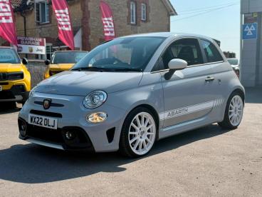 SPOTICAR Abarth 695 1.4 T-jet Esseesse Euro 6 3dr Used Car - City Car Petrol Grey - Chippenham - 1200621563_3