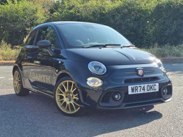 SPOTICAR Abarth 695 1.4 T-jet 75th Anniversario Euro 6 3dr Used Car - City Car Petrol Black - Kidlington - 1200628869_1