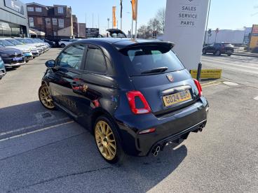 SPOTICAR Abarth 695 1.4 T-jet 75th Anniversario Euro 6 3dr Used Car - City Car Petrol Black - Wakefield - 1200634632_3