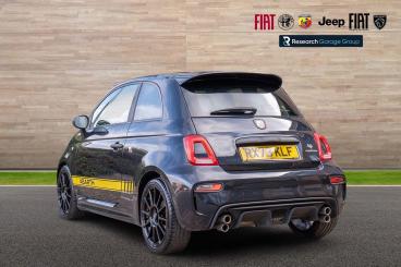 SPOTICAR Abarth 695 1.4 T-jet Competizione Auto Euro 6 3dr Used Car - City Car Petrol Black - Nuneaton - 1200637344_5