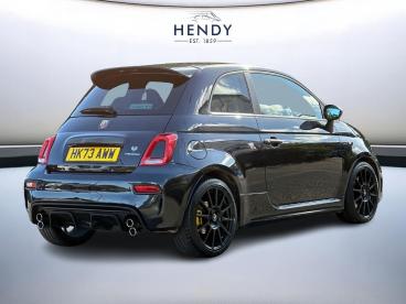 SPOTICAR Abarth 695 1.4 T-jet Euro 6 3dr Used Car - City Car Petrol Black - Poole - 1200640742_3
