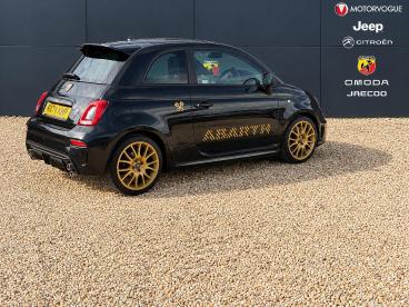 SPOTICAR Abarth 695 1.4 T-jet 75th Anniversario Euro 6 3dr Used Car - City Car Petrol Black - Kings Lynn - 1200645503_5