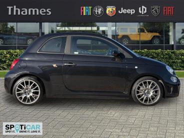 SPOTICAR Abarth 695c 1.4 T-jet Turismo Cabrio Euro 6 2dr Used Car - Saloon Petrol Black - Slough - 1200634017_2