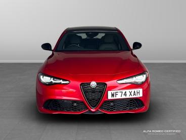 ALFA ROMEO CERTIFIED Alfa Romeo Giulia 2.0t Sprint Auto Euro 6 (s/s) 4dr Used Car - Saloon Petrol Red - Exeter - 504711_2