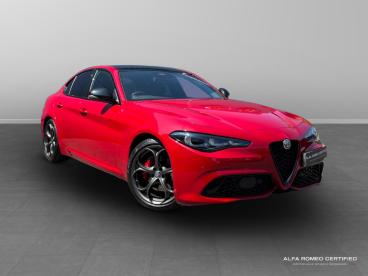 ALFA ROMEO CERTIFIED Alfa Romeo Giulia 2.0t Tributo Italiano Auto Euro 6 (s/s) 4dr Used Car - Saloon Petrol Red - Colchester - 514595_1