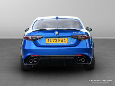 ALFA ROMEO CERTIFIED Alfa Romeo Giulia 2.9 V6 Bi-turbo Quadrifoglio Auto Euro 6 (s/s) 4dr Used Car - Saloon Petrol Blue - Nuneaton - 528043_4