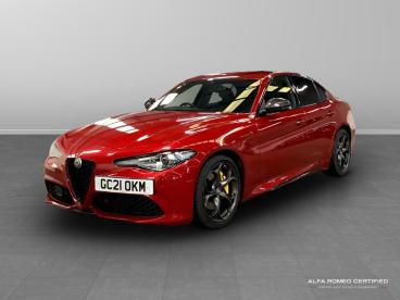 ALFA ROMEO CERTIFIED Alfa Romeo Giulia 2.0t Veloce Ti Auto Euro 6 (s/s) 4dr Used Car - Saloon Petrol Red - Slough - 531894_4