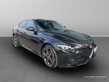 ALFA ROMEO CERTIFIED Alfa Romeo Giulia 2.0t Veloce Auto Euro 6 (s/s) 4dr Used Car - Saloon Petrol Black - Slough - 532051_1