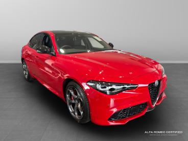 ALFA ROMEO CERTIFIED Alfa Romeo Giulia 2.0t Tributo Italiano Auto Euro 6 (s/s) 4dr Used Car - Saloon Petrol Red - Slough - 532052_1