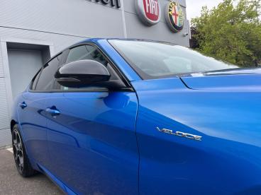 ALFA ROMEO CERTIFIED Alfa Romeo Giulia 2.0t Veloce Auto Euro 6 (s/s) 4dr Used Car - Saloon Petrol Blue - Colchester - 532464_5