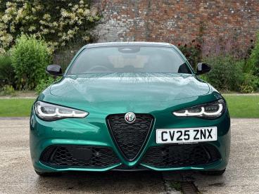 ALFA ROMEO CERTIFIED Alfa Romeo Giulia 2.0 Turbo Tributo Italiano 4dr Auto Used Car - Saloon Petrol Green - Swansea - 532683_2