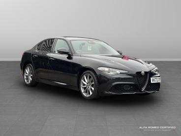 ALFA ROMEO CERTIFIED Alfa Romeo Giulia 2.0t Sprint Auto Euro 6 (s/s) 4dr Used Car - Saloon Petrol Black - Swindon - 534048_1