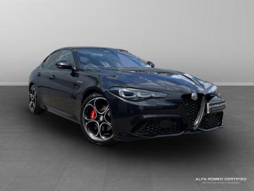 ALFA ROMEO CERTIFIED Alfa Romeo Giulia 2.0t Veloce Auto Euro 6 (s/s) 4dr Used Car - Saloon Petrol Black - Colchester - 534811_1