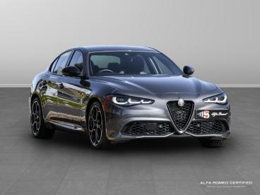 ALFA ROMEO CERTIFIED Alfa Romeo Giulia 2.0t Veloce Auto Euro 6 (s/s) 4dr Used Car - Saloon Petrol Grey - Nuneaton - 539577_1