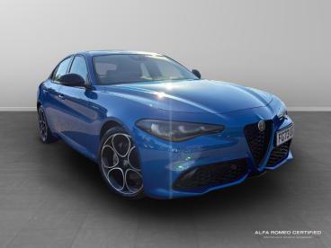 ALFA ROMEO CERTIFIED Alfa Romeo Giulia 2.0t Veloce Auto Euro 6 (s/s) 4dr Used Car - Saloon Petrol Blue - Kidlington - 546958_1