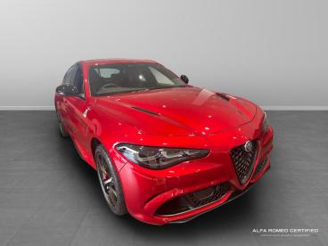 ALFA ROMEO CERTIFIED Alfa Romeo Giulia 2.9 V6 Bi-turbo Quadrifoglio Auto Euro 6 (s/s) 4dr Used Car - Saloon Petrol Red - Slough - 547206_1