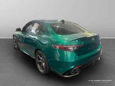 ALFA ROMEO CERTIFIED Alfa Romeo Giulia 2.9 V6 Bi-turbo Quadrifoglio Auto Euro 6 (s/s) 4dr Used Car - Saloon Petrol Green - Slough - 547207_5