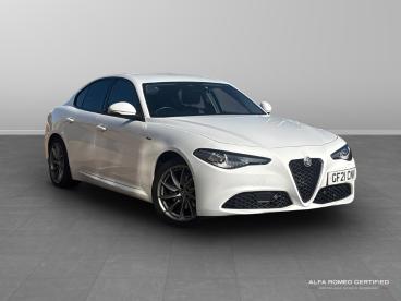 ALFA ROMEO CERTIFIED Alfa Romeo Giulia 2.0t Sprint Auto Euro 6 (s/s) 4dr Used Car - Saloon Petrol White - Tunbridge Wells - 548603_1