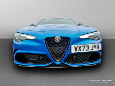ALFA ROMEO CERTIFIED Alfa Romeo Giulia 2.9 V6 Bi-turbo Quadrifoglio Auto Euro 6 (s/s) 4dr Used Car - Saloon Petrol Blue - Kidlington - 553574_3